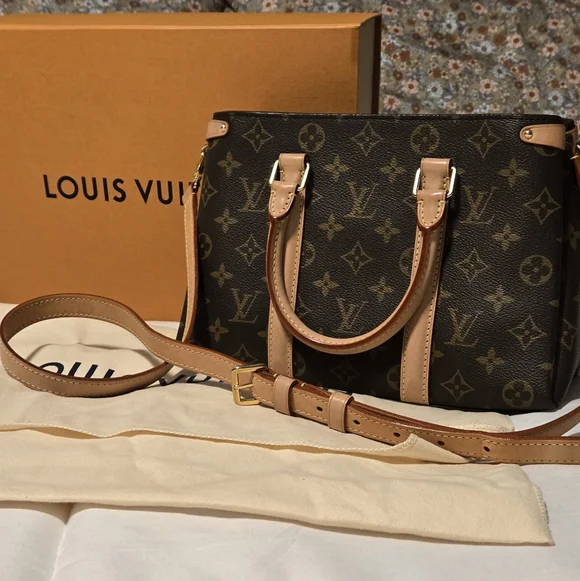Louis Vuitton LV Monogram Soufflot BB - Picture 2 of 10